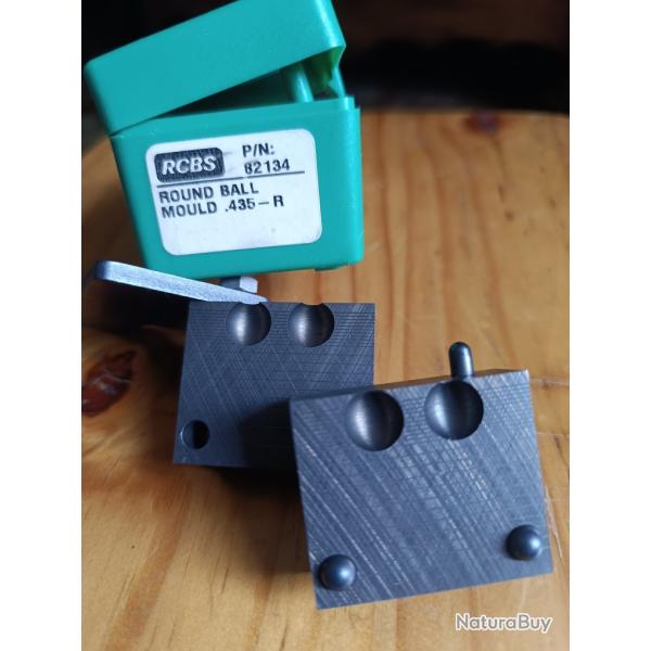 MOULE RCBS A BALLES RONDE  2 CAVITES CALIBRE .435 (10.05mm).........a027