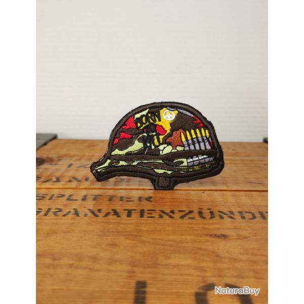 Patch brod� casque style arm�e militaire " Born To Kill "