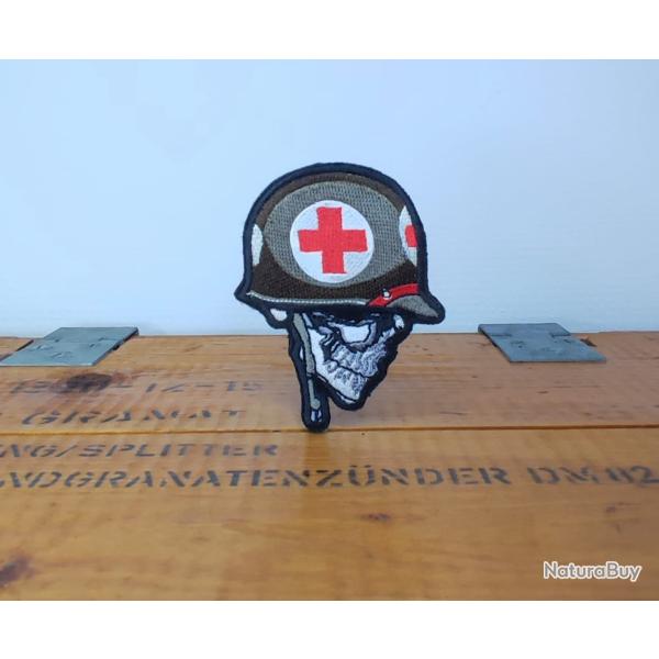 Patch brod� casque m�dical style arm�e militaire