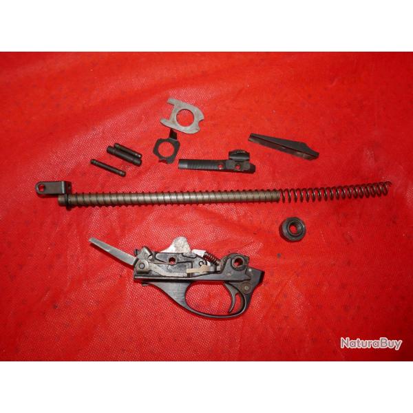 Lot de pi�ces internes de carabine REMINGTON 742