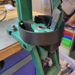 R&eacute;cup&eacute;rateur d'amorces pour presse Rock Chucker RCBS