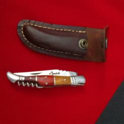 Tr&egrave;s jolie couteau laguiole avec sa pochette en cuir