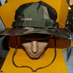 CHAPEAU CAMOUFLAGE CCE , U.S GI BOONIE HAT , ONE SIZE TAILLE UNIQUE REGLAGE PAR UNE SANGLE , FABRICA
