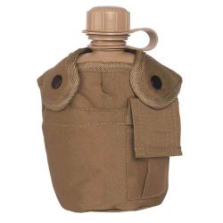 Gourde Mil-Tec type US 900 ml avec quart en aluminium et housse polyester rembourr&eacute;e Coyote