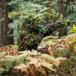 Kit camouflage Mil-Tec All-Purpose 315 feuilles et 30 m d'herbe artificielle pour tenue Ghillie - Ta