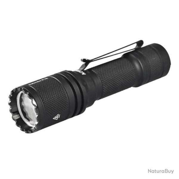 Lampe torche rechargeable AceBeam Defender P16 - 1800 lm / 484 m Noir