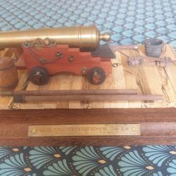 Canon de marine US. CONSTITUTION'S 24 livres 1797