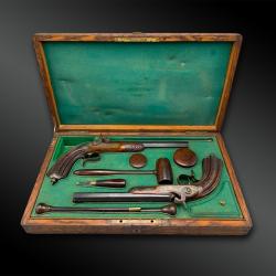 Coffret contenant une PAIRE de PISTOLETS A. GUINARD & Cie&nbsp;- Paris, France - XIX&egrave;me si&egrave;cle