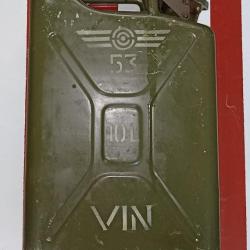 Jerrican Arm&eacute;e de l'Air TAP 10 litres de vin dat&eacute; 1953