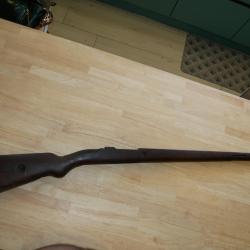 Crosse de MAUSER GEWEHR 98/ G98 en beau noyer avec beau poin&ccedil;on, mais cass&eacute; &agrave; la poign&eacute;e