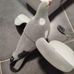Pigeon &eacute;lectrique aile tournante avec t&eacute;l&eacute;commande