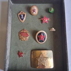 collection d'insignes militaires sovi&eacute;tiques