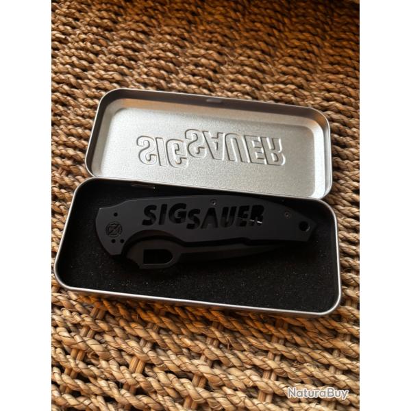 Couteau pliant squelette SigTac Sig Sauer avec lame standard, noir, verrouillage liner lock - SIG1PB