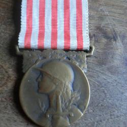 m&eacute;daille grande guerre  r&eacute;publique fran&ccedil;aise  14 /18