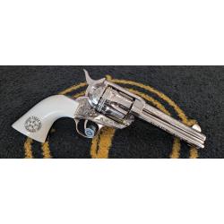 Revolver pietta &eacute;dition limit&eacute;e Chuck Norris cal 357