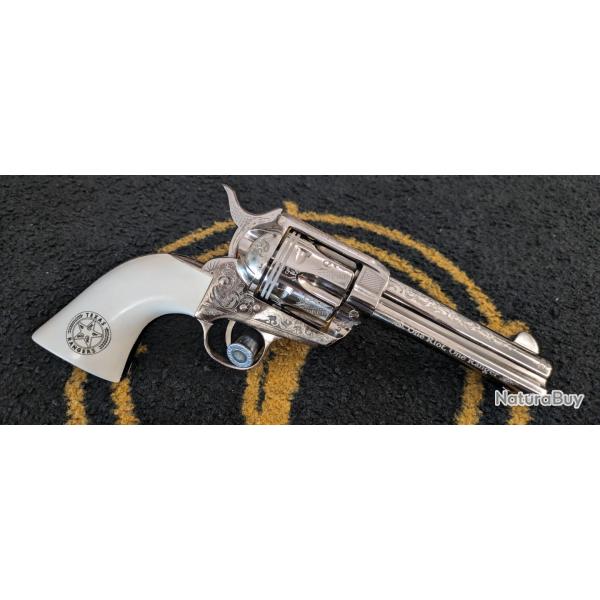 Revolver pietta �dition limit�e Chuck Norris cal 357