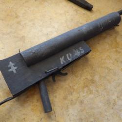 Sten jouet Lib&eacute;ration bois fer maquis FFI croix Lorraine seconde guerre parachutage r&eacute;sistance FiFi