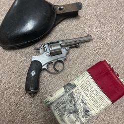 REVOLVER MOD&Egrave;LE 1873 ST-&Eacute;TIENNE  &Eacute;TUI + MOUCHOIR D'INSTRUCTION