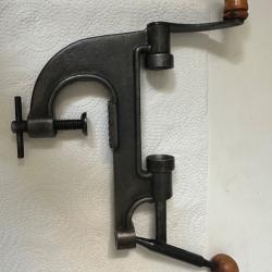 Sertisseur manufrance calibre 12