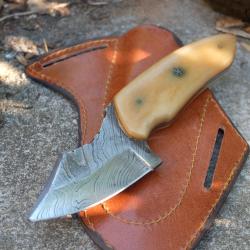 Couteau Kiridashi Lame Skinner Acier Damas 256 Couches Manche Os Beau Etui Cuir Fab Artisanale
