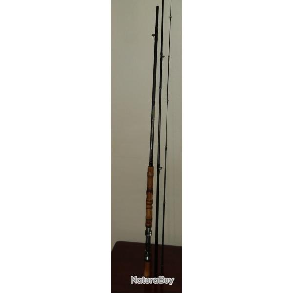 Canne � Mouche Sp�ciale Carnassiers MER et RIVIERE ou R�servoir