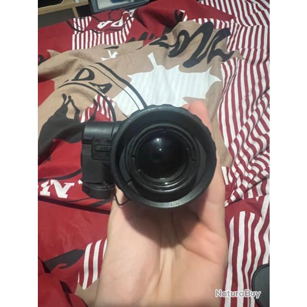 vend clip on nocturne neuf