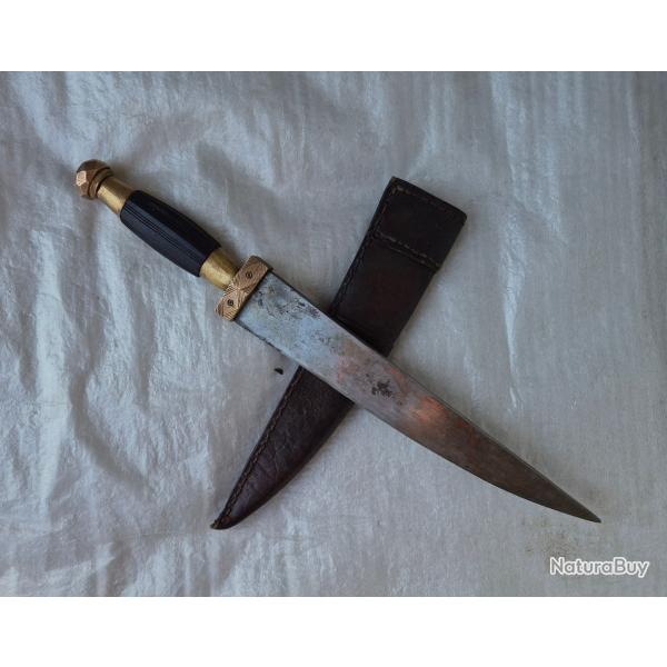 Couteau poignard Chine ou Indochine XIX�me couteau de combat