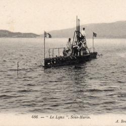 Carte postale ancienne sous-marins La Pallice -N&deg;8449