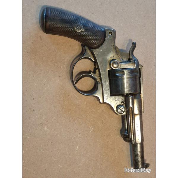Revolver d'ordonnance Manufacture d'armes de Saint-�tienne 1873