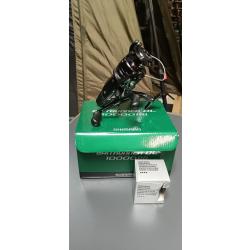 Moulinet Shimano baitrunner DL 10000 RB