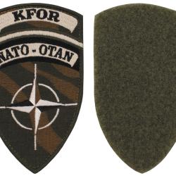 Authentique patch OTAN &laquo; KFOR &raquo; Kosovo vert