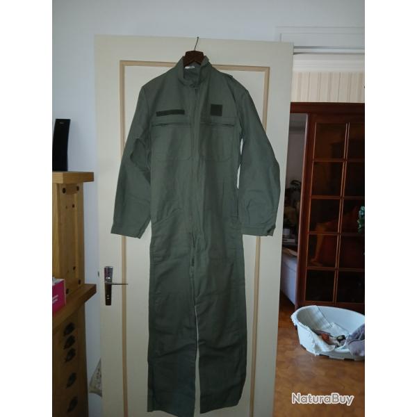 COTE NEUVE MECANICIEN ARMEE TAILLE 44 M