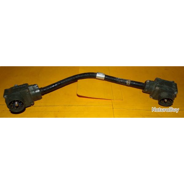 RADIO : CABLE DE LIAISON RADIO KD-761-A DE MARQUE POUR SOCAPEX ,POUR RADIOAMATEUR ,BON ETAT  VOIR PH