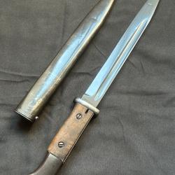 Ba&iuml;onnette allemande 98k plaquette bois - WW2