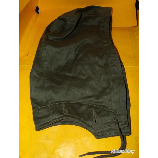 CAPUCHE POUR VESTE MILITAIRE DE L' ARMEE DE  FRANCAISE ,  FABRICATION FRANCAISE,  ETAT NEUF VOIR PH