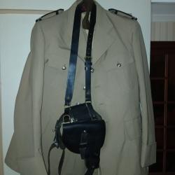 TENUE COMPLETE DE GENDARMERIE ETAT NEUF