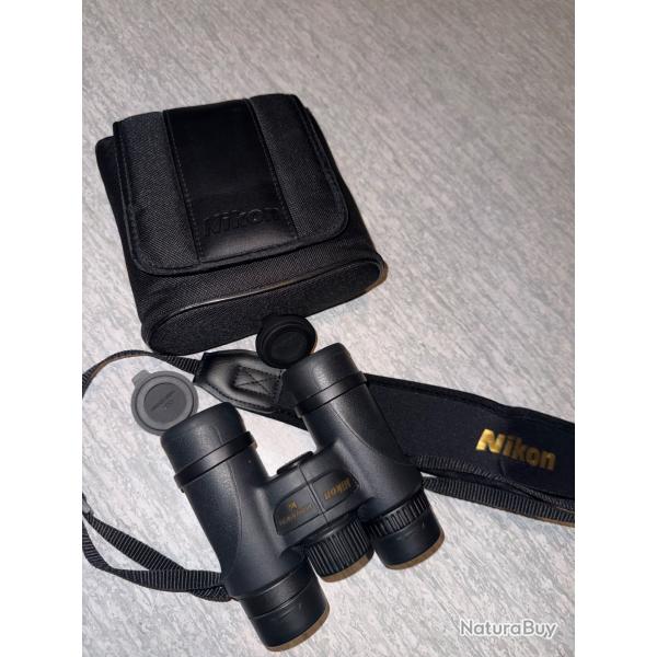 Jumelles Nikon Monarch 7 - M711 10x30 6.7� WATERPROOF - avec housse d'origine et bouchons