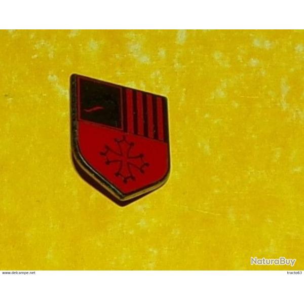 GENDARMERIE� :�C.C.R.G, LANGUEDOC - ROUSSILLON�,�cu tierc� � t�te de loup noire pals rouges et une c