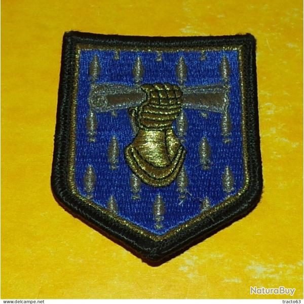 GENDARMERIE�: ECUSSON COMMANDEMENT ECOLES ET FORMATIONS , TISSU MARCK , ETAT VOIR PHOTOS . POUR TOUT