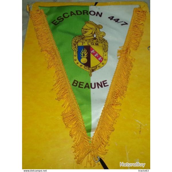 GENDARMERIE�: FANION 7� LEGION GENDARMERIE MOBILE ESCADRON 44/7� BEAUNE� , ETAT VOIR PHOTOS . POUR T