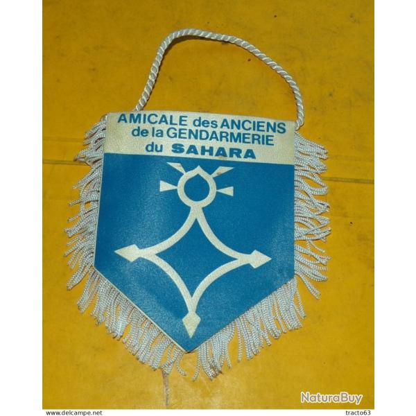 GENDARMERIE�: FANION AMICALE DES ANCIENS DE LA GENDARMERIE DU SAHARA, ETAT VOIR PHOTOS . POUR TOUT R