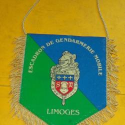 GENDARMERIE&nbsp;: FANION ESCADRON GENDARMERIE MOBILE DE LIMOGES&nbsp;, ETAT VOIR PHOTOS . POUR TOUT RENSEIGNE