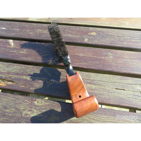 Ancienne grande pat�re avec brosse � habit en bois sculpt� � joli motif de Chat - FRANCE (Vers 1950)