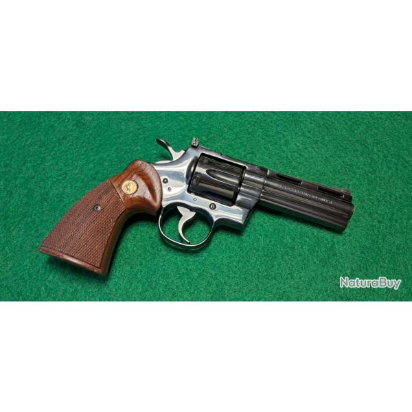 Colt Python 4 pouces + �tui cuir