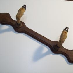 chasse r&acirc;telier fusil 1 place bois et pieds chevreuil art populaire