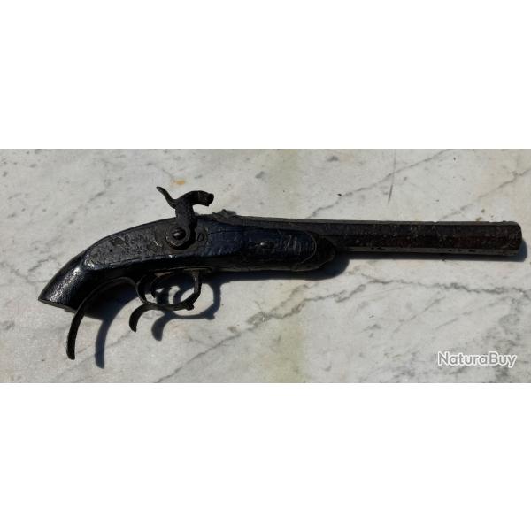 Ancien revolver en l'�tat