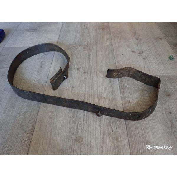 Bretelle pour fusils Vetterli suisses. Voir rivets