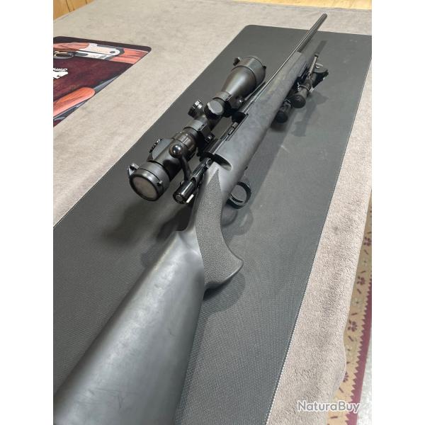 HOWA 1500 cal 270win + nikko stirling 1.5-6x44IR