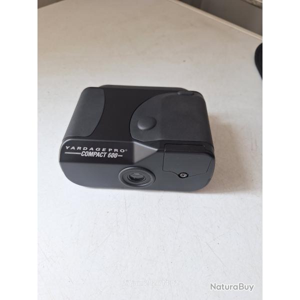 T�l�m�tre Bushnell Yardage Pro Compact 600 avec house