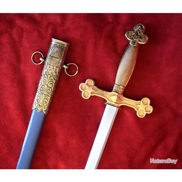 Grande EPEE MACONNIQUE de c�r�monie 95 cm garde en bronze dor� + FOURREAU gain�e bleu roi